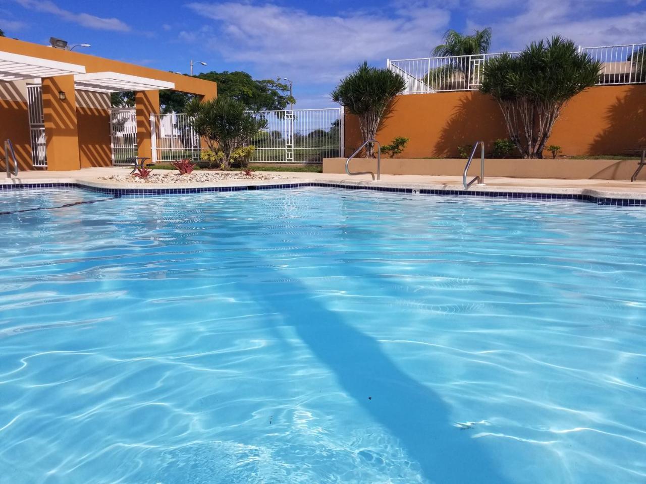 ホテル Tropical Delightful Guest Studio Canovanas エクステリア 写真